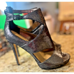 GUESS Black Silver Sparkly Platform Heels Size 6.5